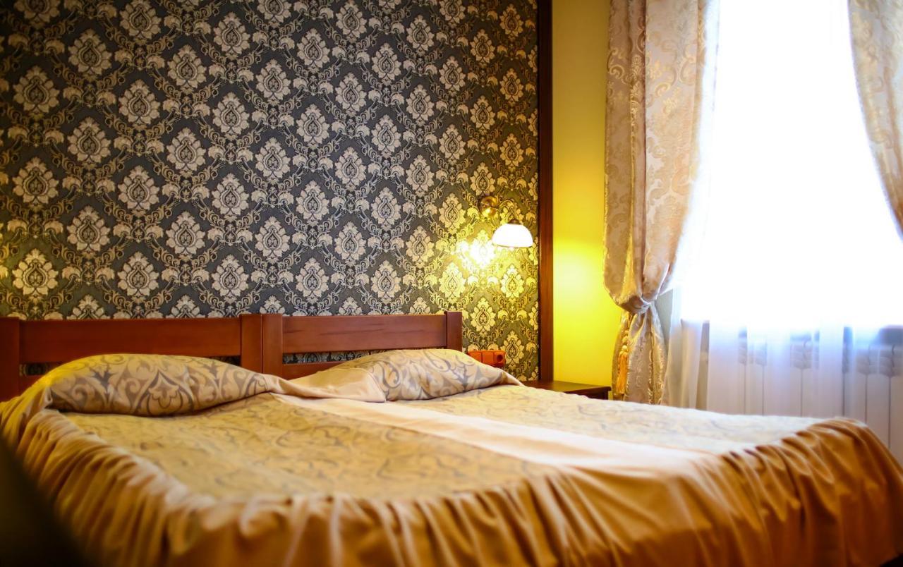 Hotel Kilikiya Uzhhorod Exterior foto